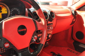 Ferrari_F430_steering_seat3