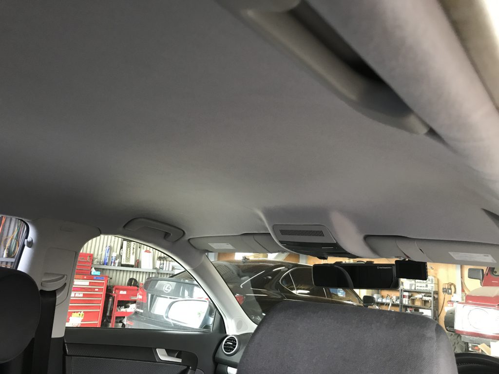Audi A3 ルーフライニング(天井)張替
