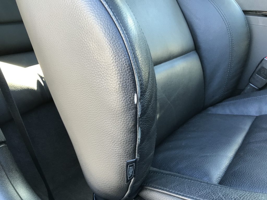 BMW 330i レザーシートの擦り切れ補修
