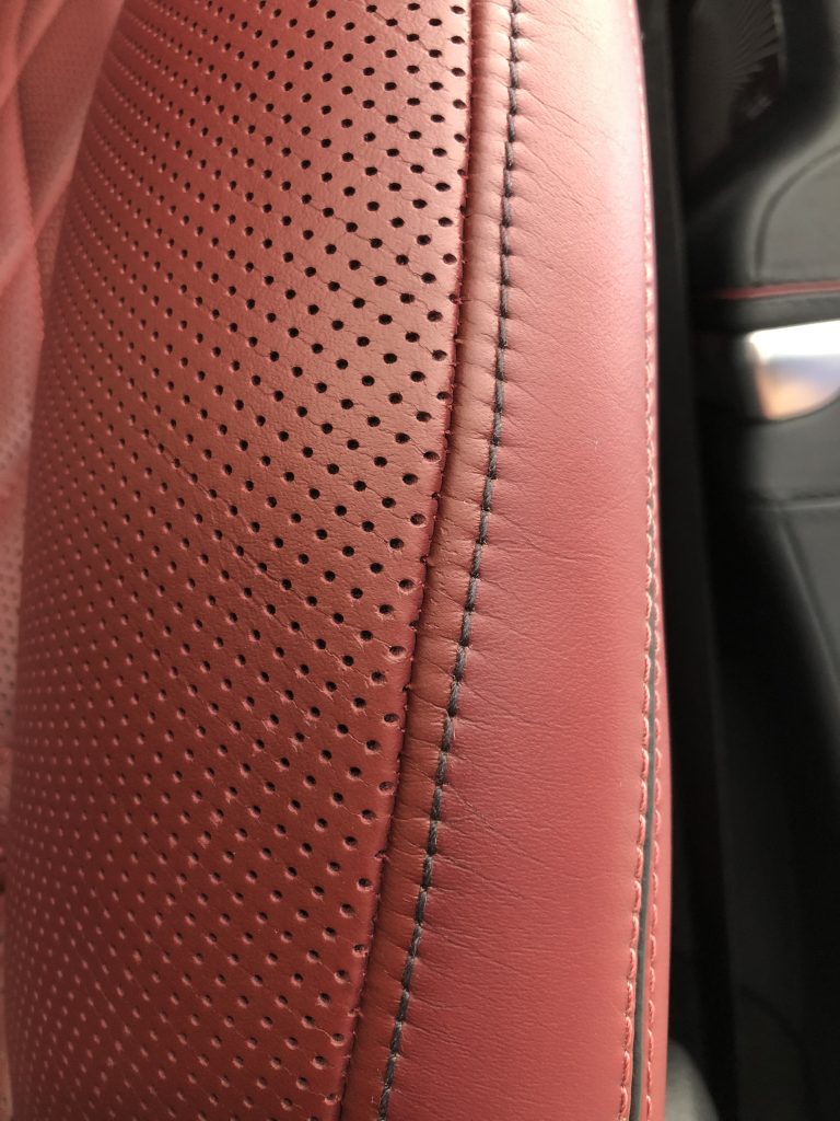 AMG S63 本革シートの色剥がれ補修