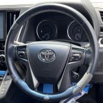 トヨタ ヴェルファイア ステアリングの表皮剝がれ補修