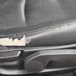 スバル インプレッサ レザーコンビシートの部分張替え