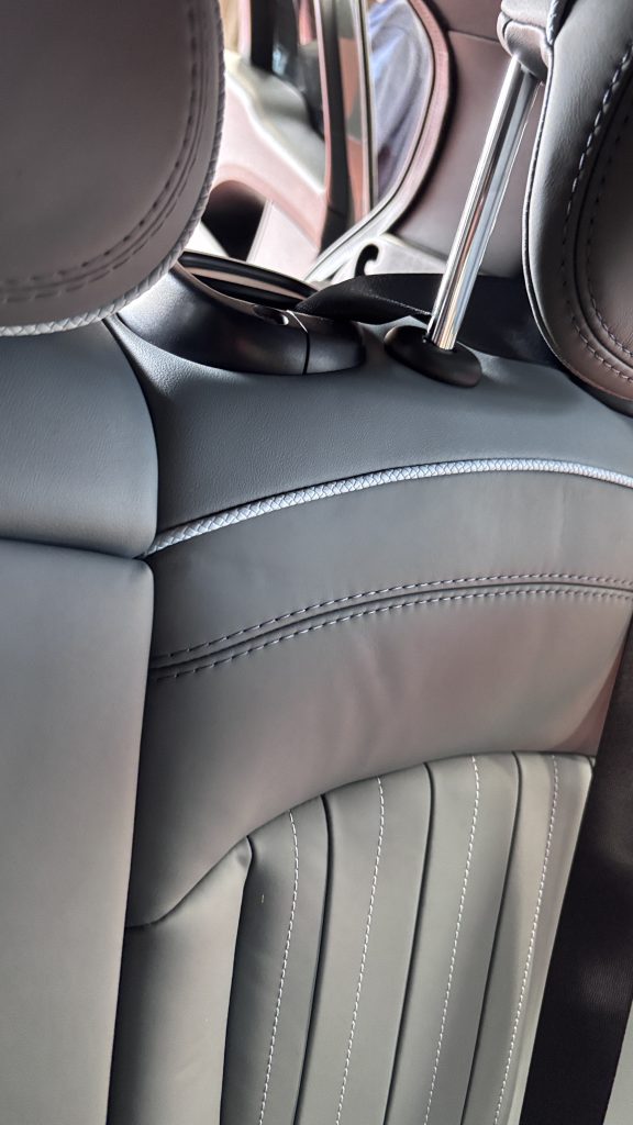 BMW Mini シートの凹み補修
