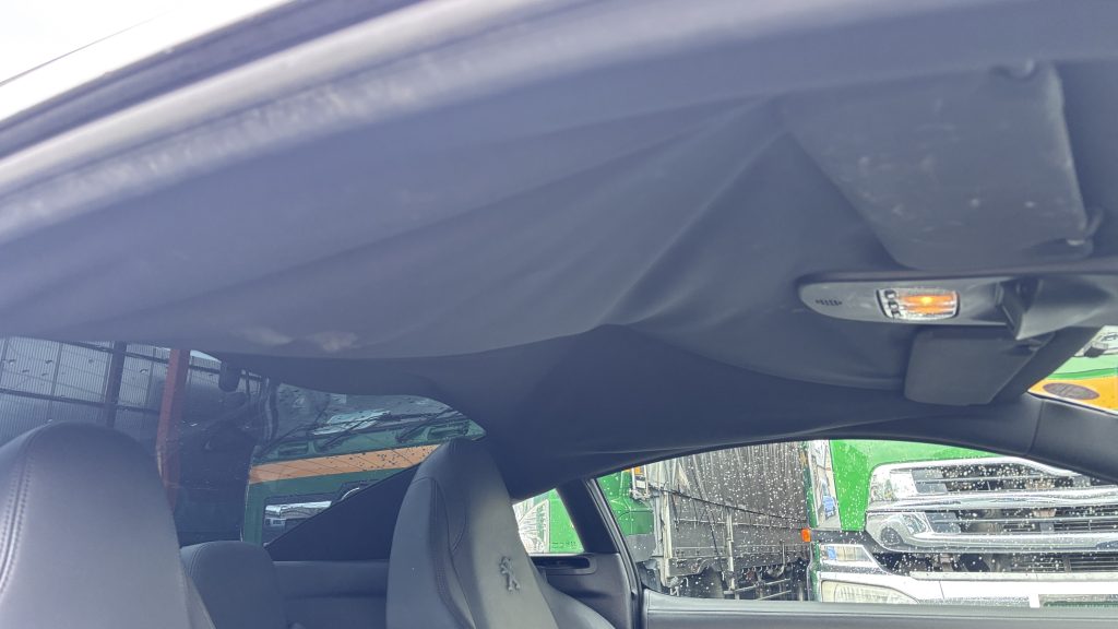 プジョー RCZ ルーフライニング(天井生地)の剝がれ補修(張替え)