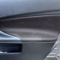 トヨタ マークXドアトリム(内張り)の焦げ穴補修