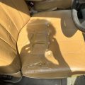 ボルボ 240 本革シートの部分張替